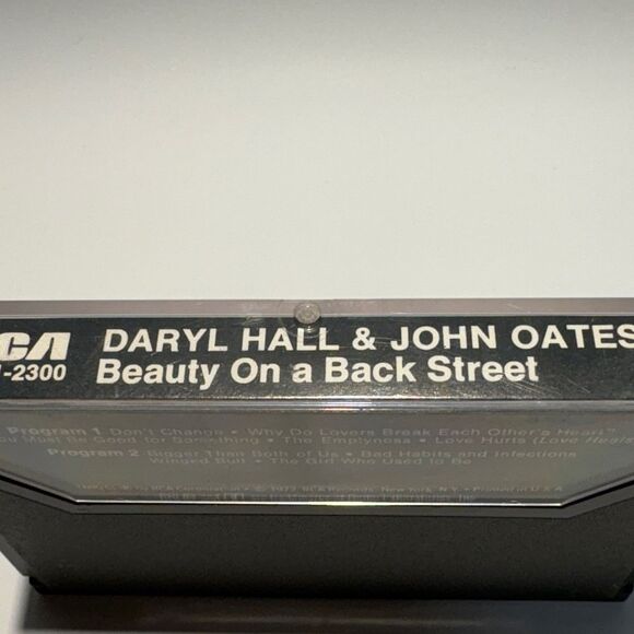 Daryl Hall & John Oates Cassette Tape - Picture 5 of 5